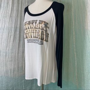 NWOT Harley Davidson Rhinestone Top Size XL.